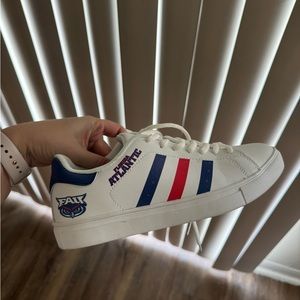 FAU shoes worn once